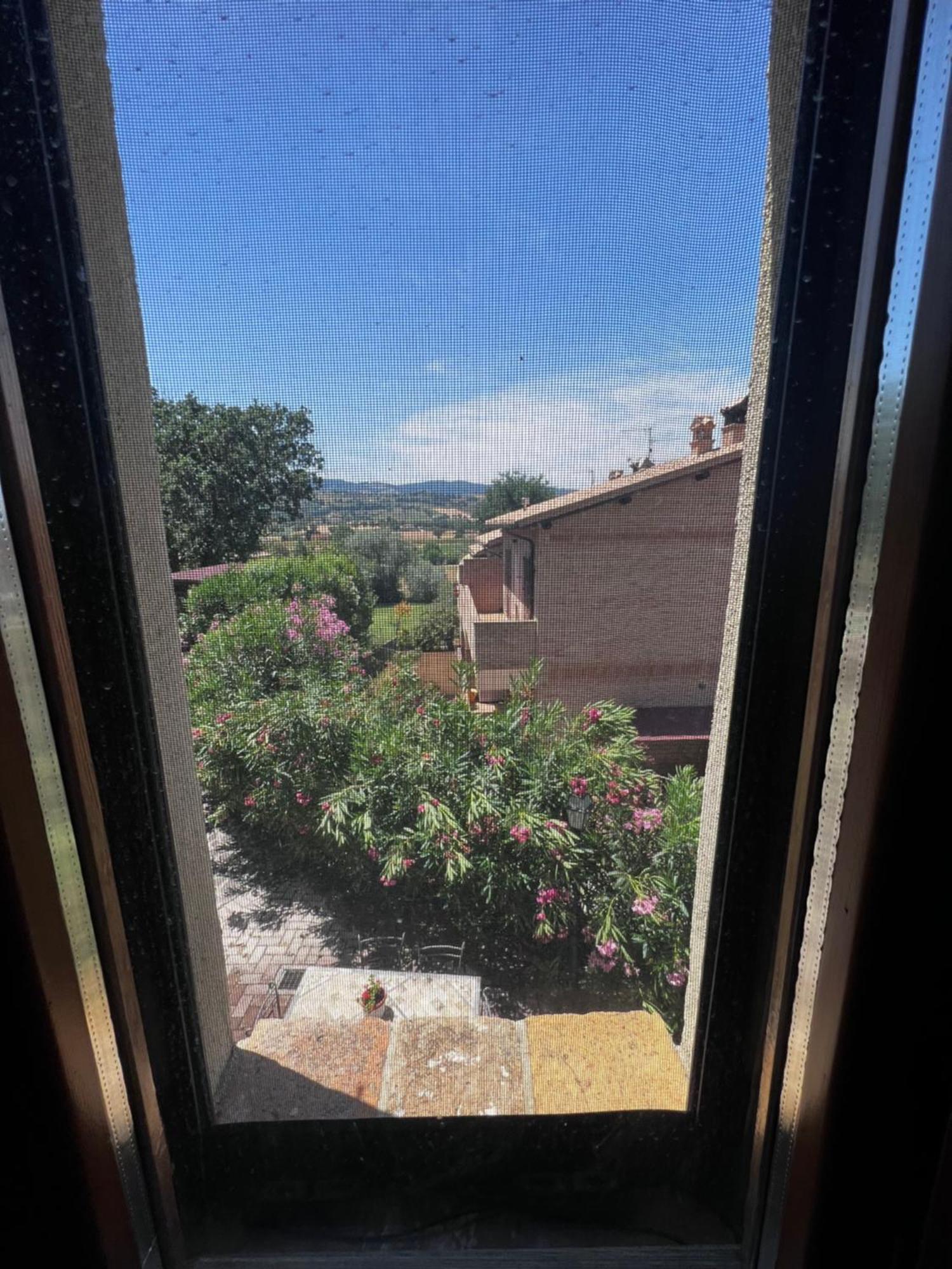Lucky Garden Bed and Breakfast Bevagna Buitenkant foto