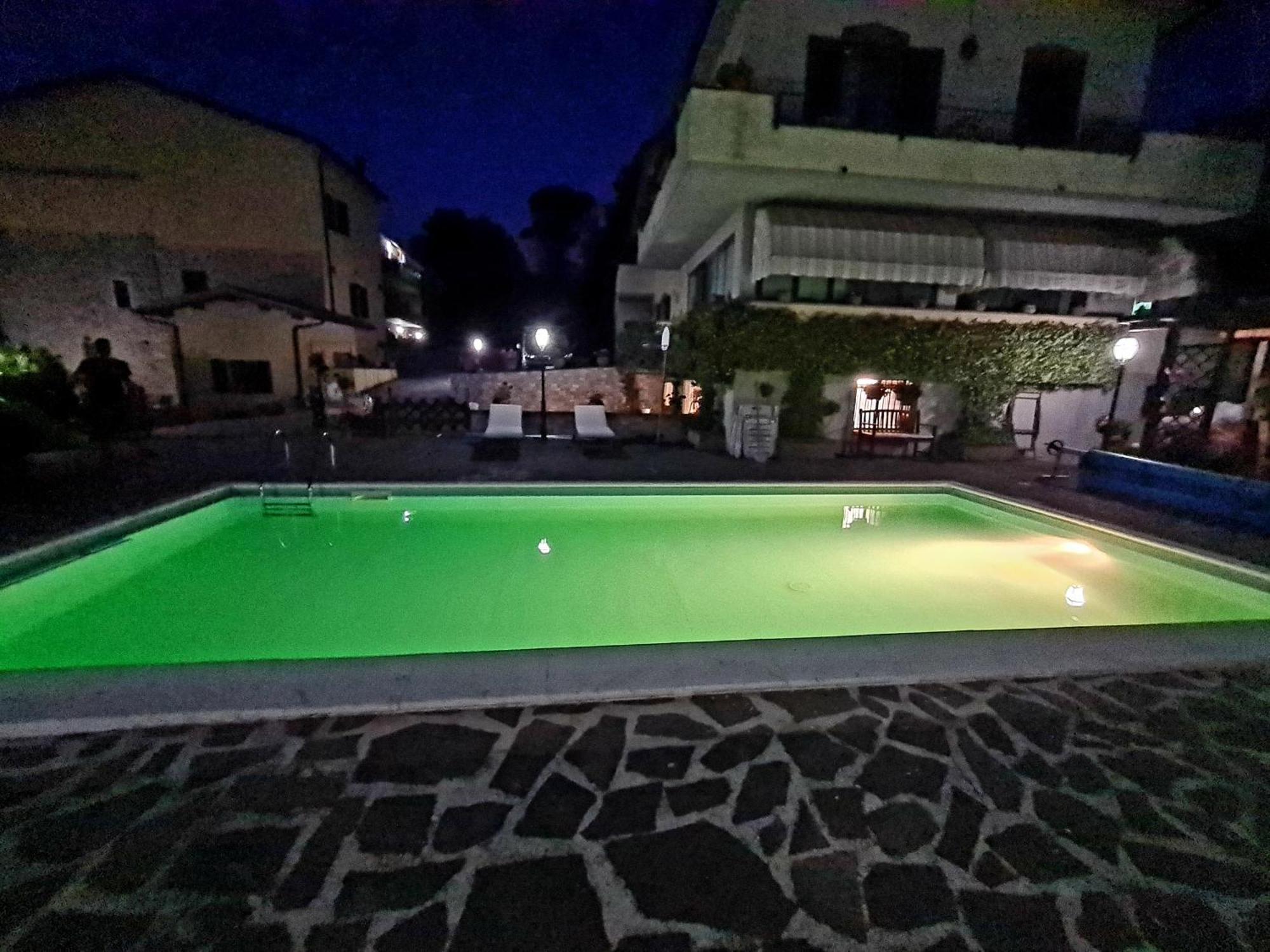 Lucky Garden Bed and Breakfast Bevagna Buitenkant foto